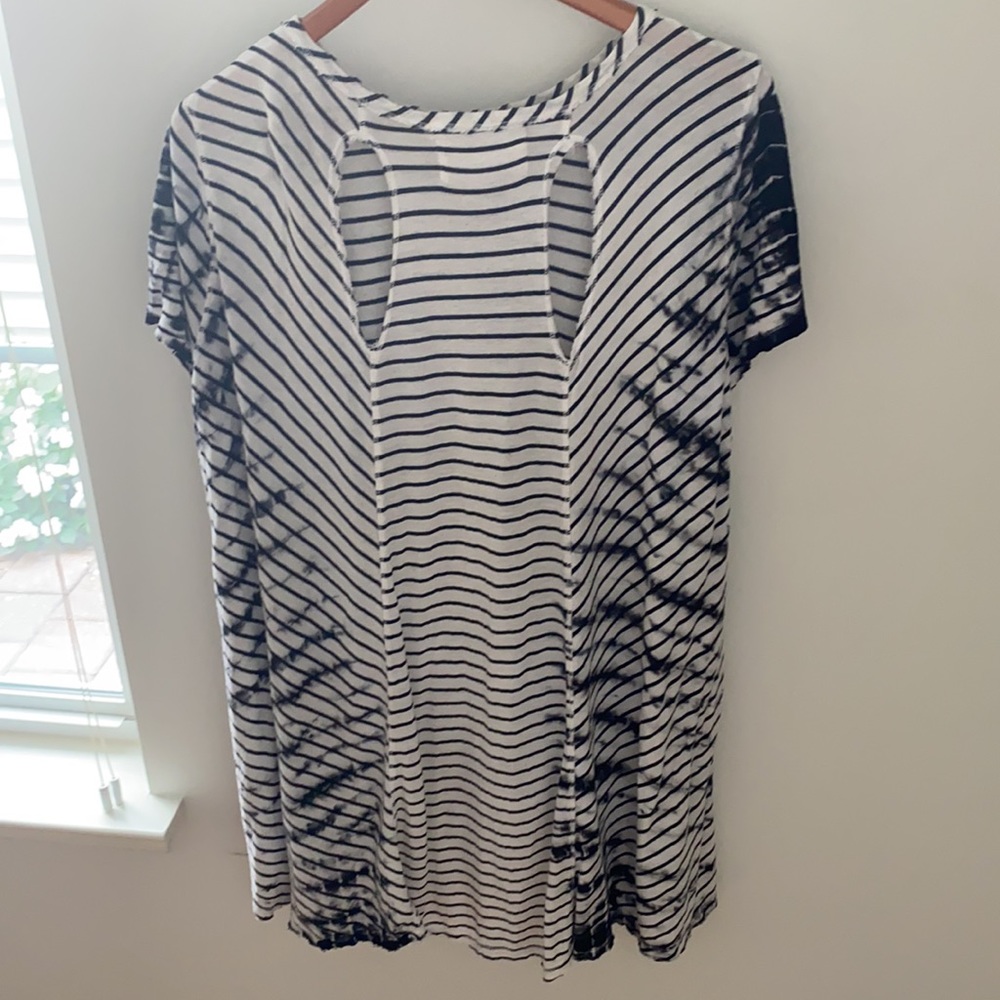 Anthropologie Black and White Striped Short Sleeve Tee - Picture 4 of 4